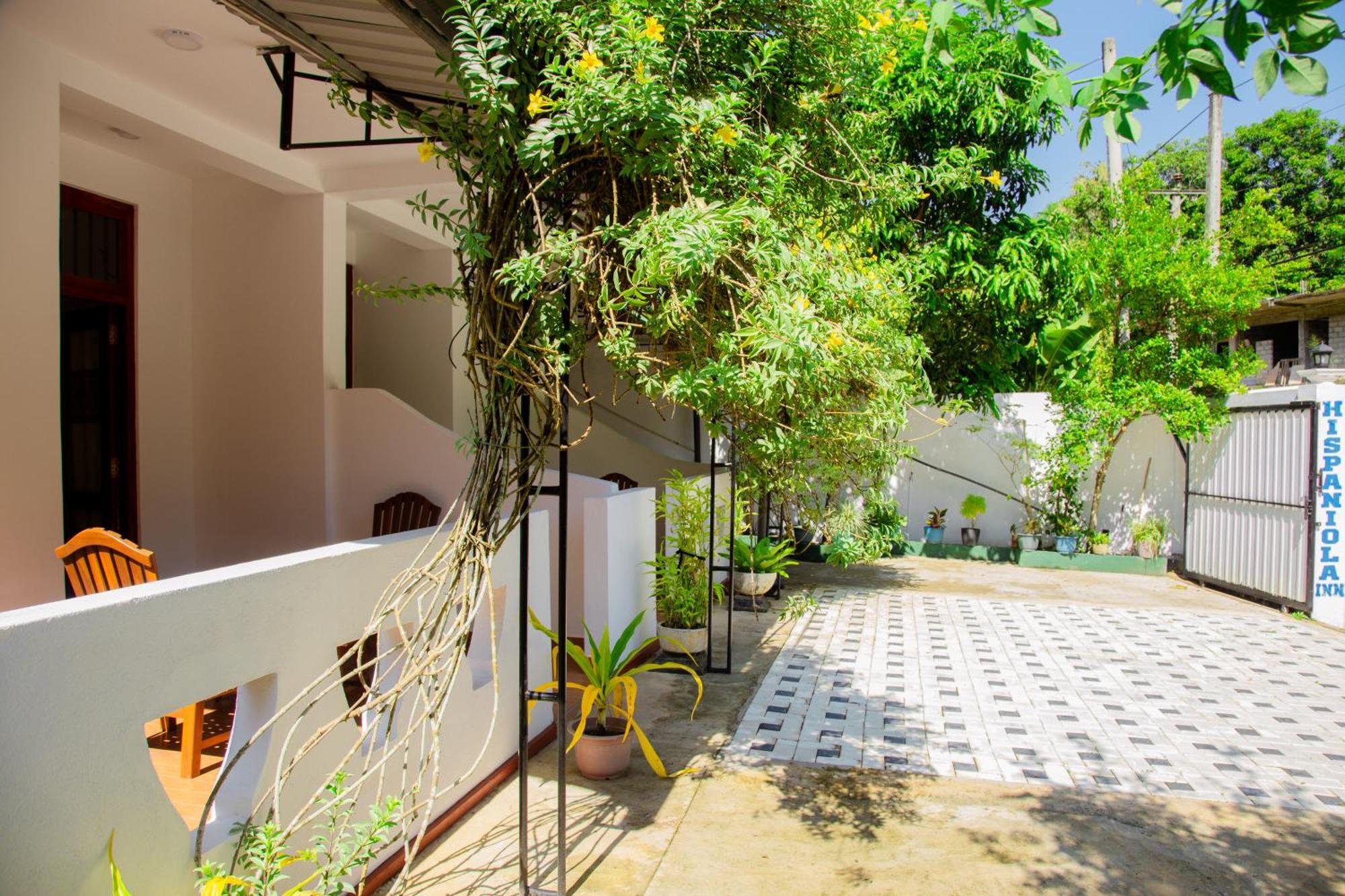 Hispaniola Inn Mirissa Εξωτερικό φωτογραφία