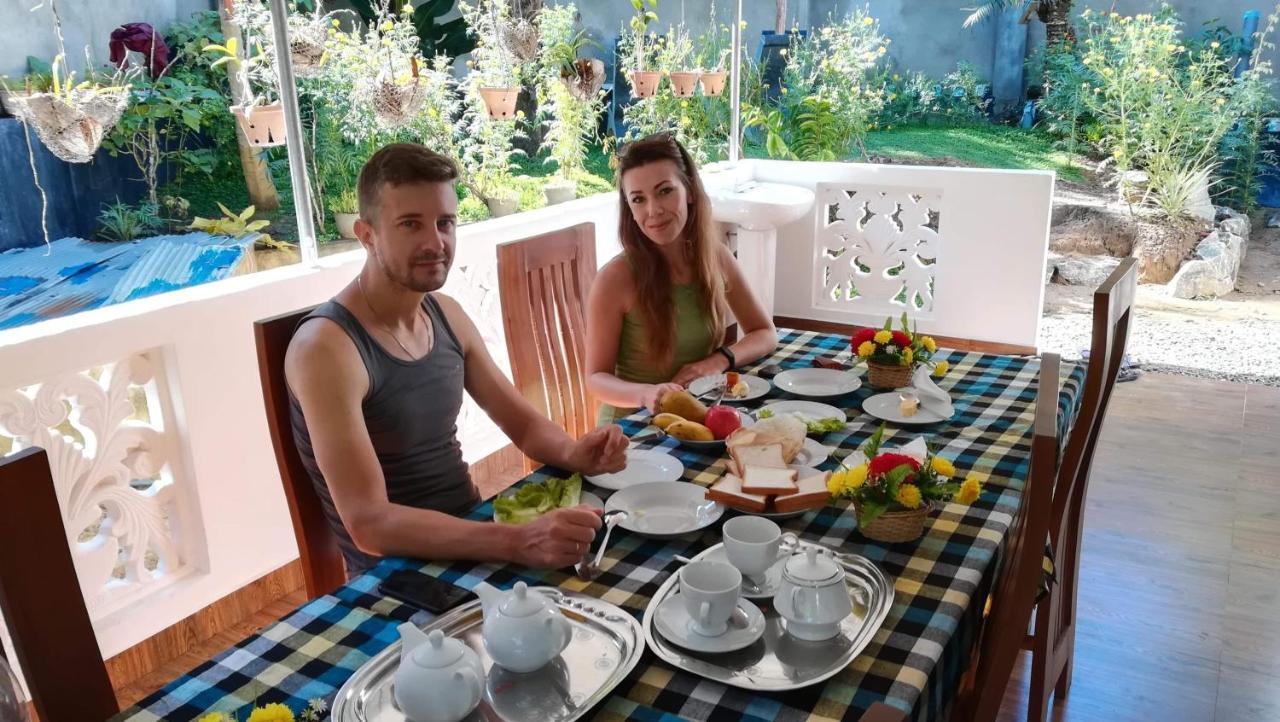 Hispaniola Inn Mirissa Εξωτερικό φωτογραφία